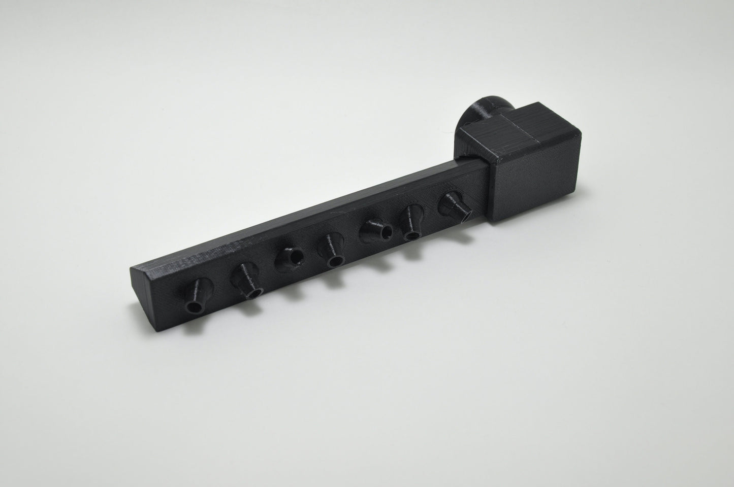 Spray Bar with Adjustable Multi-Directional Nozzles for Fluval Flex Aquariums